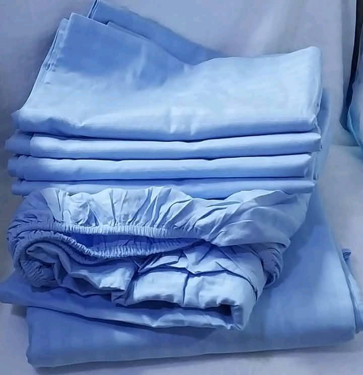 6pcs of 6*7 Plain Fitted Bed sheet Set ( 2pcs bed-sheets and 4pcs Pillow Cases) - Image 2